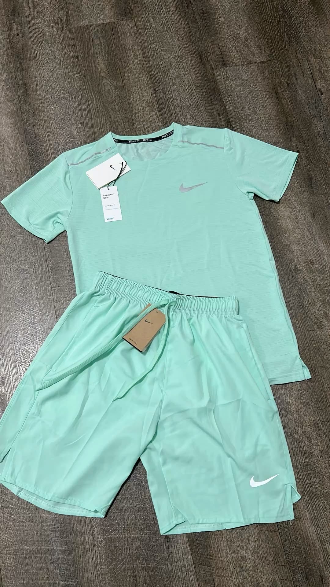 Ensemble Nike Sportswear Vert – T-shirt & Short
